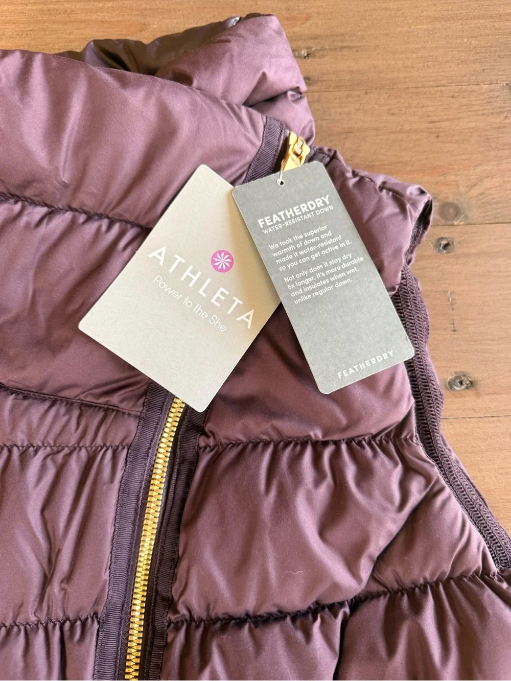 Athleta Featherdry Downabout Vest - deep purple - Picture 3 of 5